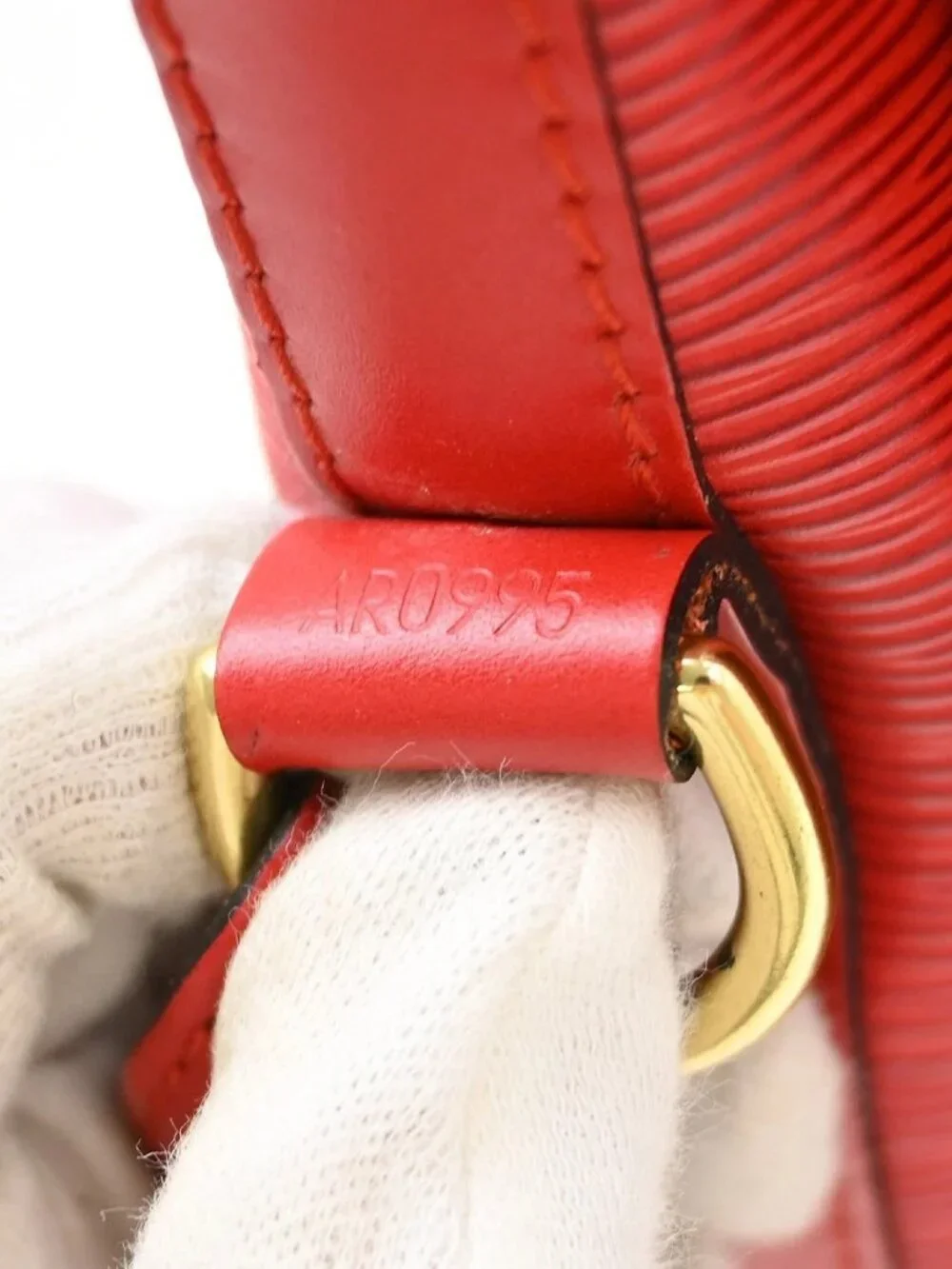 Best05 Louis Vuitton Red Epi Petite Noe Shoulder Bag